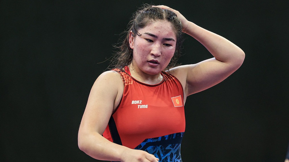 Дилназ Сазанова кытайлык атаандашына 10:0 эсебинде утулду