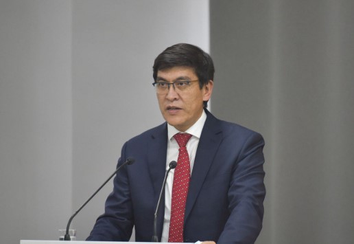 Эдил Байсалов Кыргызстандын АКШдагы Элчиси болуп дайындалды