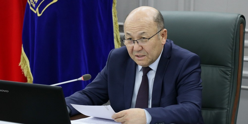 Алмазбек Акматов Эсептөө палатасынын төрагасы болуп дайындалды