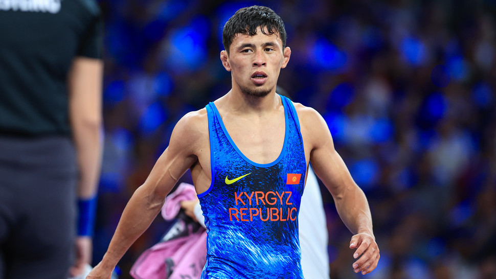  Бекзат Алмазбек уулу чейрек финалдагы беттешинде жеңилип калды