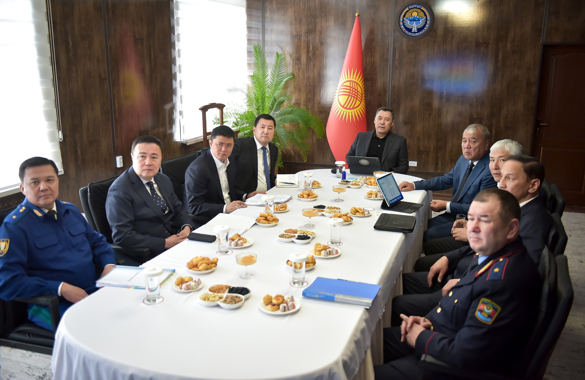 Президент Араван районун өнүктүрүү пландары менен таанышты 