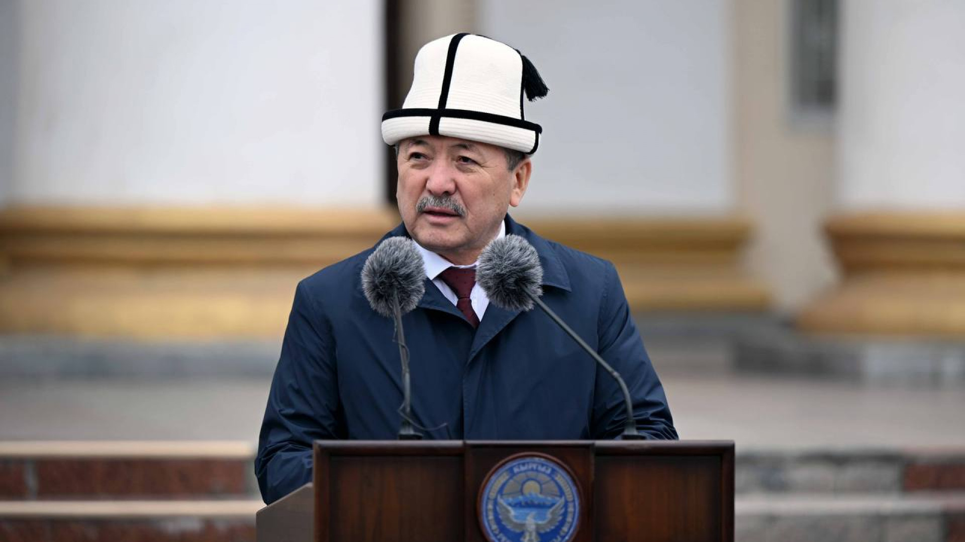 Адылбек Касымалиев Вашингтонго Эл аралык валюта фондунун жана Дүйнөлүк банктын жазгы жыйындарына катышуу үчүн барды