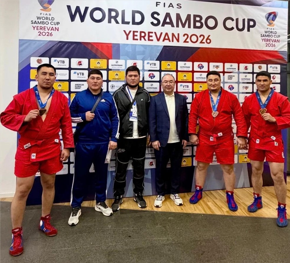 Кыргызстандын самбо боюнча курама командасы эл аралык мелдеште байгелүү орундарды ээледи