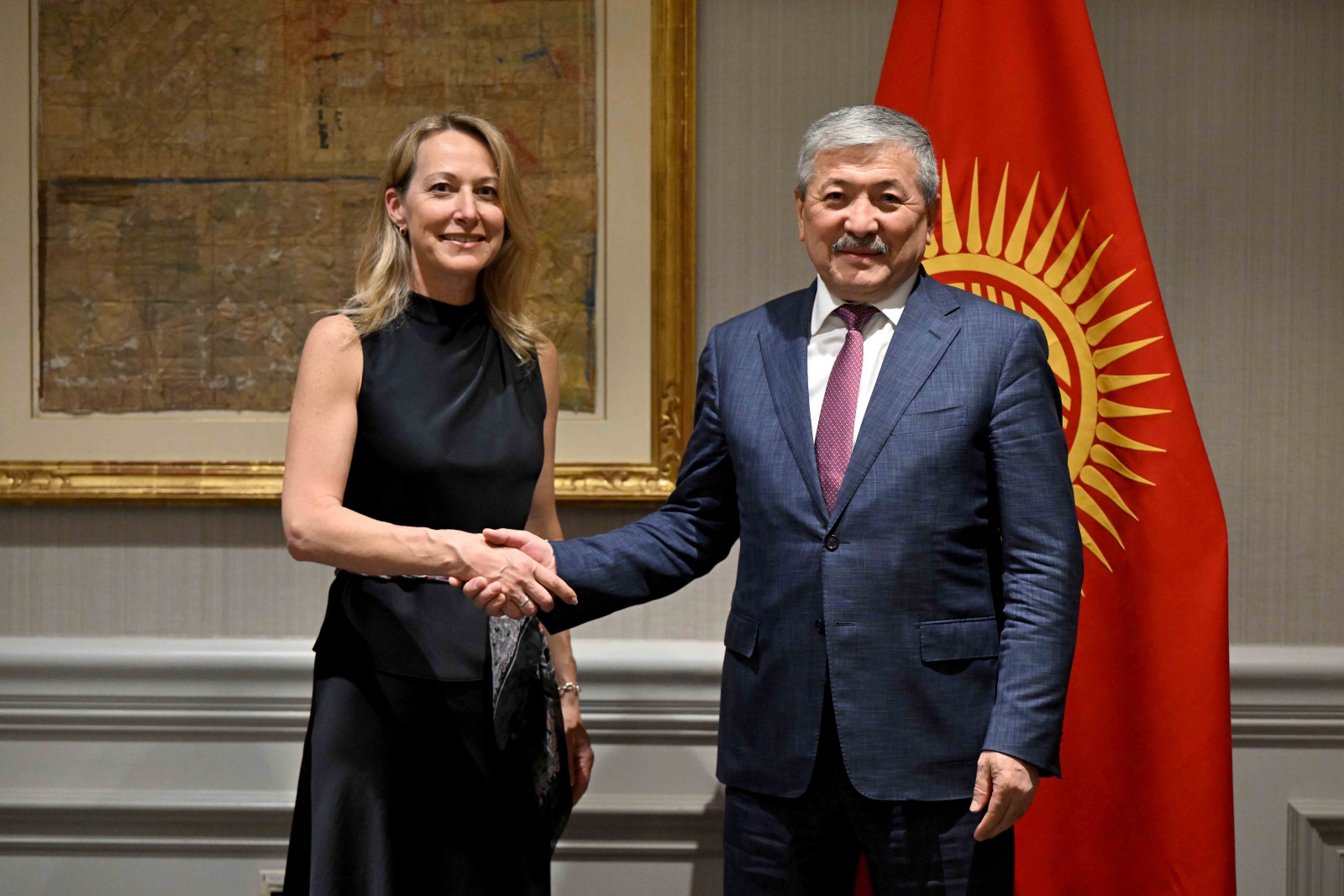 Адылбек Касымалиев Вашингтондо NVIDIA жана ORACLE жетекчилери менен жасалма интеллект жана булут технологияларын өнүктүрүү маселесин талкуулады