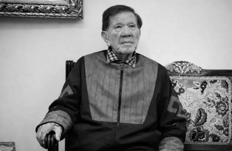 Казак элинин белгилүү акыны Мухтар Шаханов жарык дүйнө менен кош айтышты