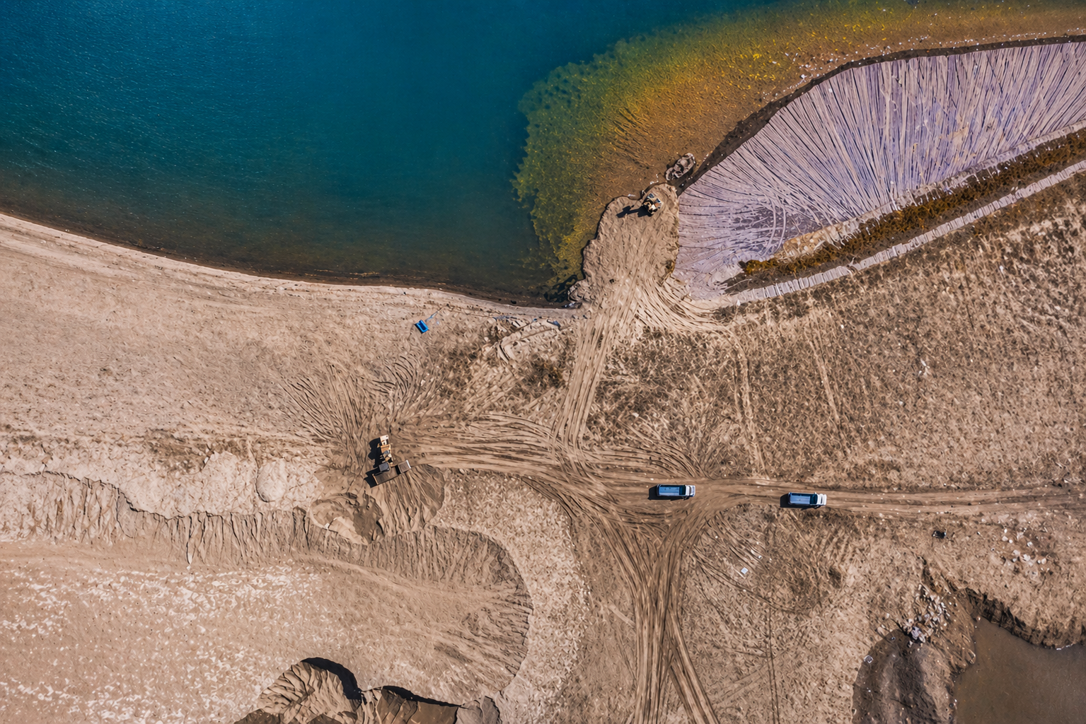 Ысык-Көлдүн жээгинде жүргүзүлүп жаткан иштер боюнча расмий маалымат