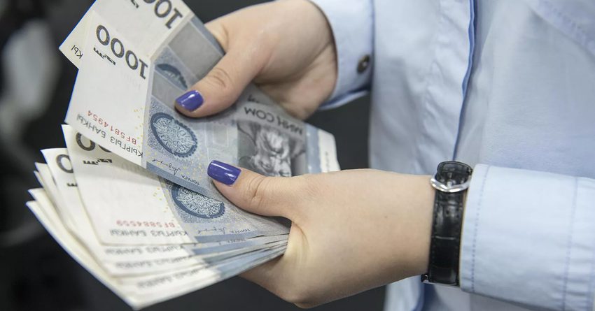 Социалдык коргоо тармагындагы кызматкерлердин айлыгы жогорулады