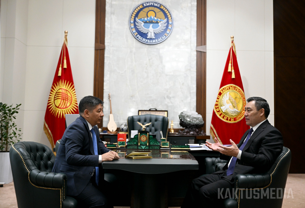 Президенттин Kaktus.mediaга берген эксклюзивдүү маеги: алтын, февраль окуялары, Ташиев жана анын үй-бүлөсү жөнүндө