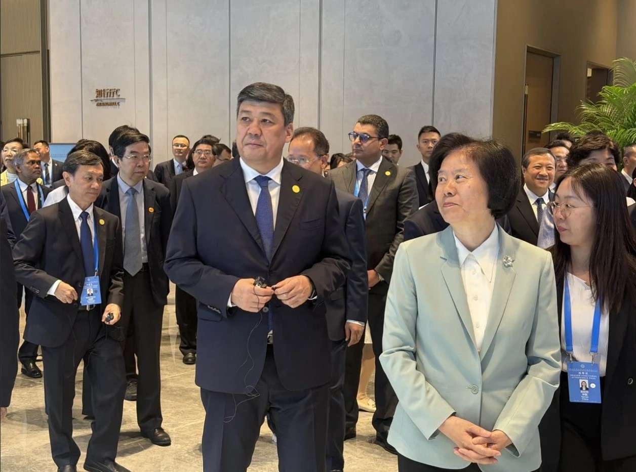 Кыргыз-кытай стратегиялык өнөктөштүгү жаңы баскычка көтөрүлүүдө