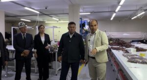 Эмгек министрлиги 300дөн ашуун бош жумуш орду бар тигүү фабрикасынын иши менен таанышты  