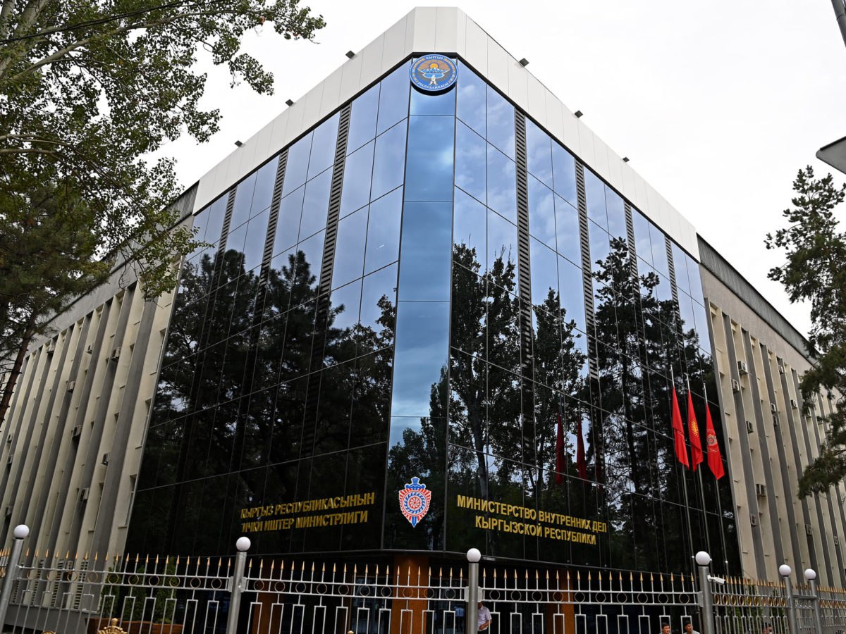 ИИМ Ысык-Көлдө өтө турган «Формула-1» жарышы тууралуу маалымат таратууда этият болууга чакырды
