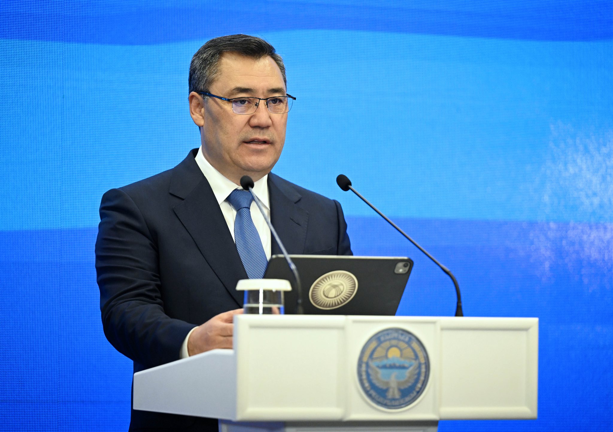 Садыр Жапаров: “Мамлекетибиз банк системасынын өнүгүүсүнүн жаңы этабына кадам таштап жатат”