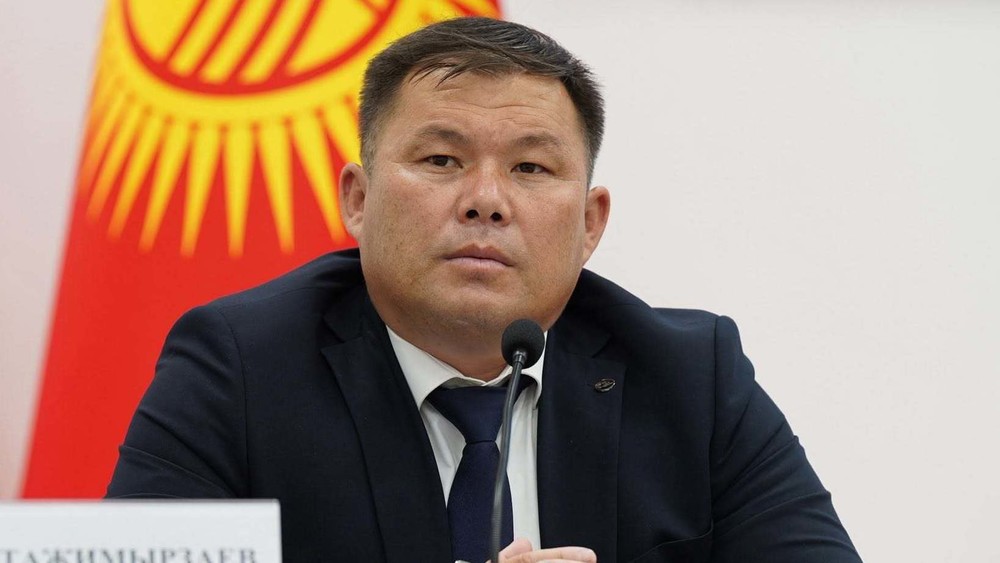 Эдилбек Тажимырзаев Жалал-Абад облусунун Кара-Көл шаарынын мэри кызматынан бошотулду