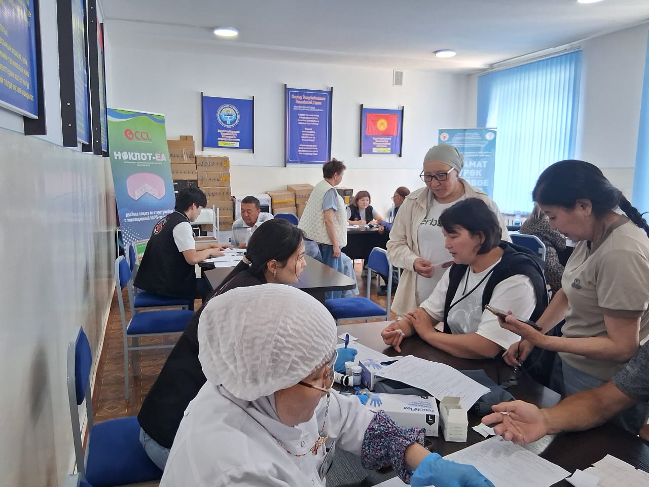 Нарында "Саламат жүрөк" программасынын алкагында жарандар акысыз текшерүүдөн өттү