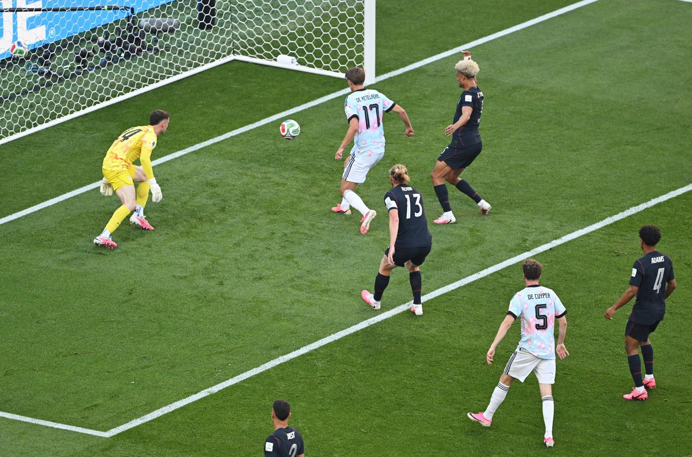Бельгия АКШны 4:1 эсебинде жеңип, Дүйнө чемпионатынын чейрек финалына жолдомо алды