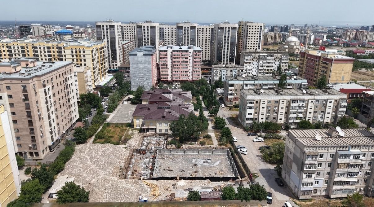 Бишкектеги №80 мектепте заманбап спорт комплекси курулуп жатат