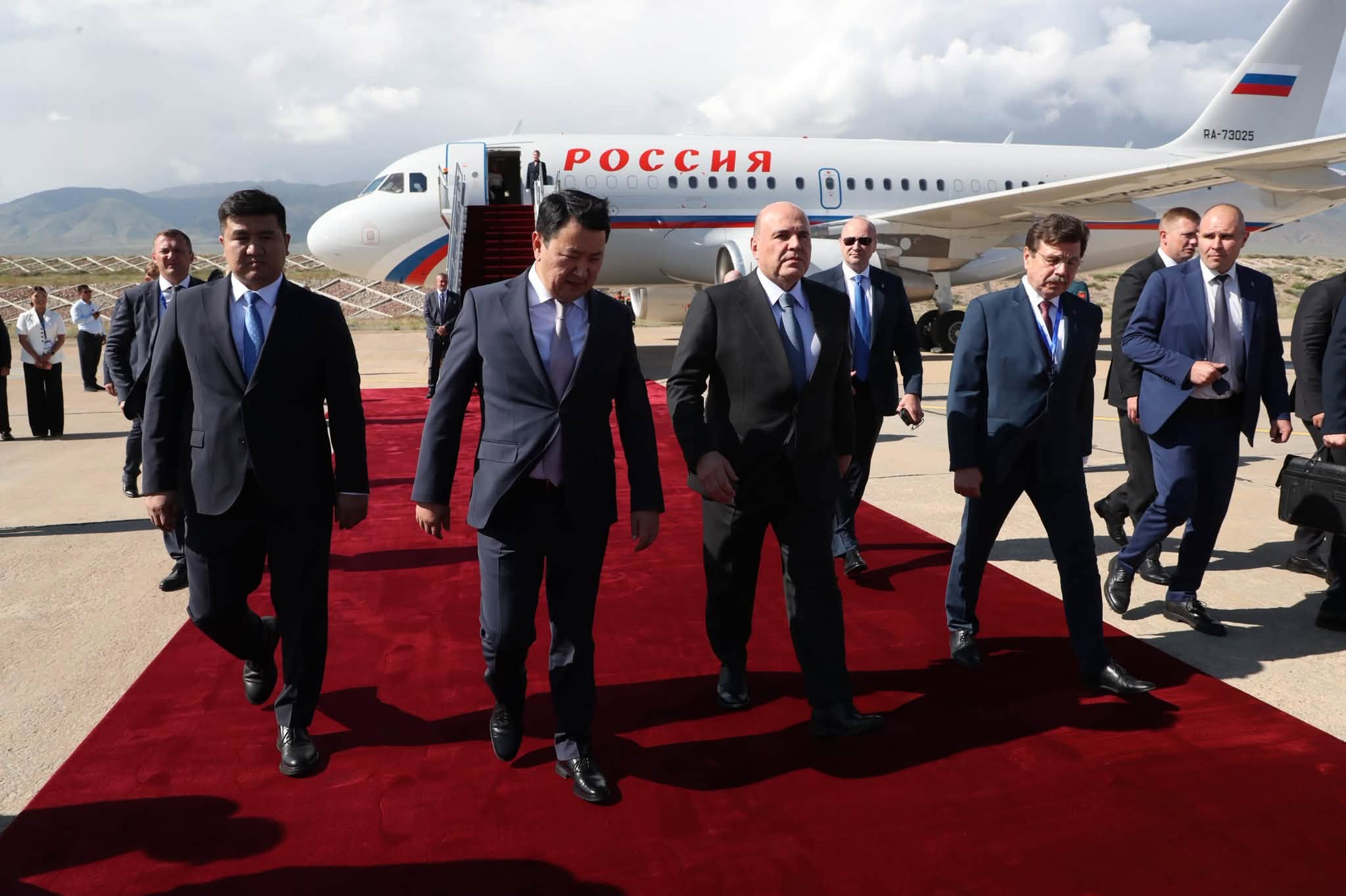 Россия Өкмөтүнүн Төрагасы Михаил Мишустин Евразия өкмөттөр аралык кеңешинин жыйынына катышуу үчүн Кыргызстанга келди