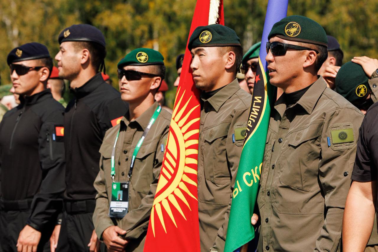 Кыргызстандын атайын багыттагы бөлүктөрү "Вызов" мелдешине катышууда