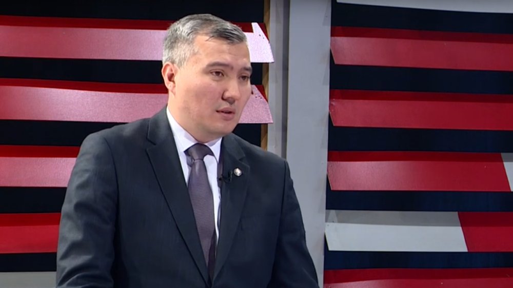 Алмаз Айылчиев юстиция министринин милдетин аткаруучу болуп дайындалды