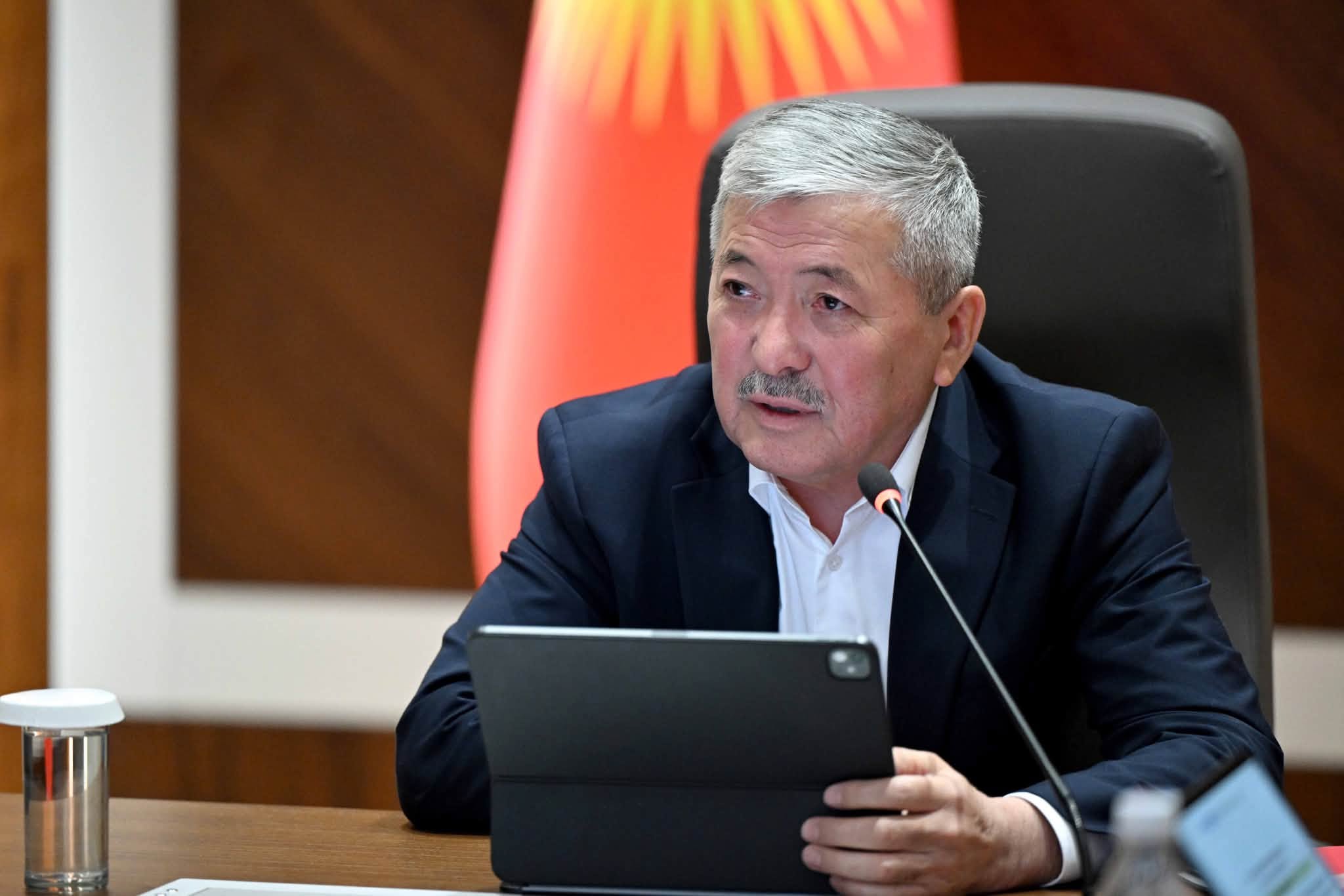 Президенттин Администрациясында "Өкмөттүк акселераторлор" программасынын алкагындагы үч реформанын жыйынтыгы чыгарылды