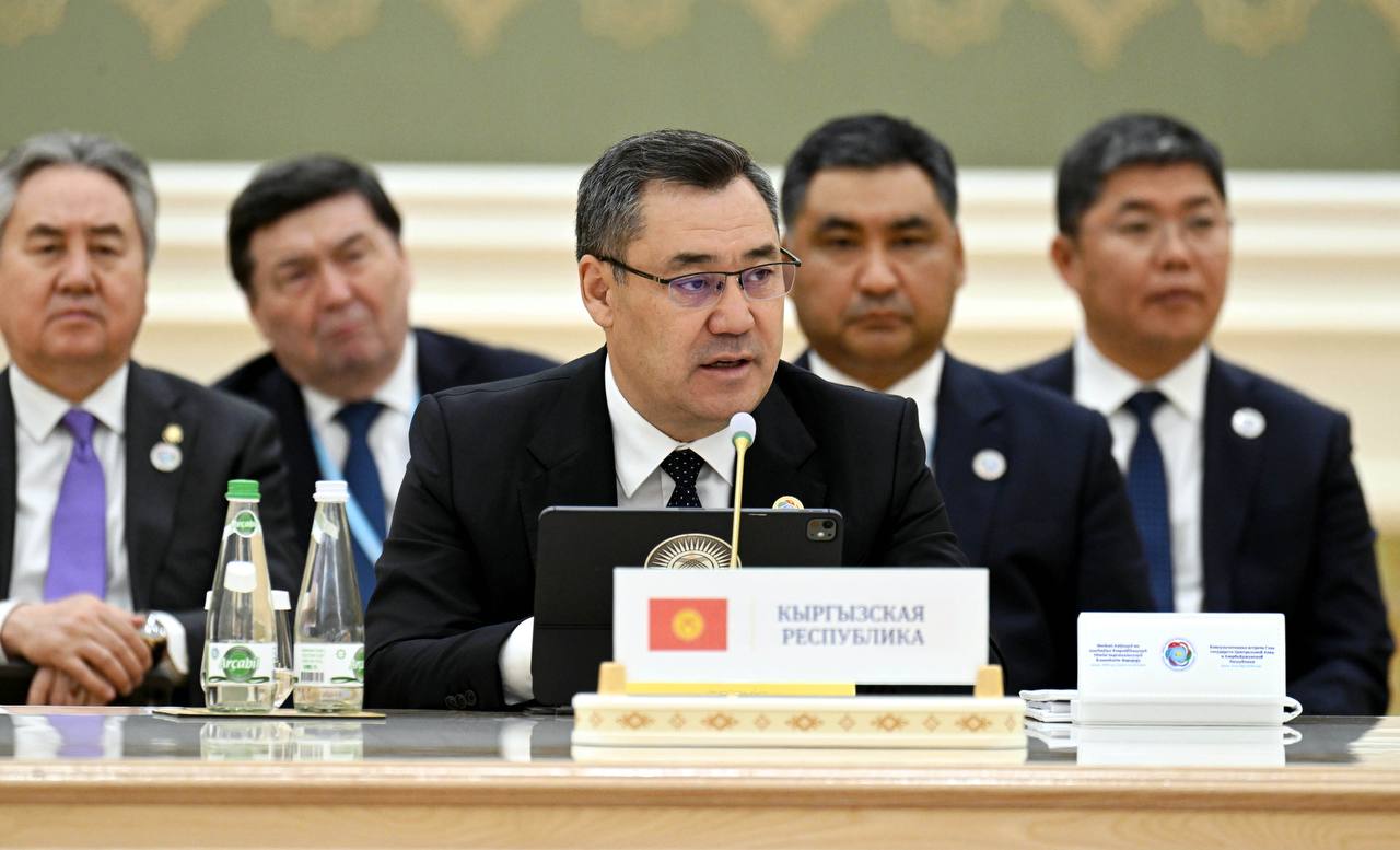 Садыр Жапаров экономикалык кызматташтыкты күчөтүүнү, аймактын транспорттук байланышын кеңейтүүнү сунуштады
