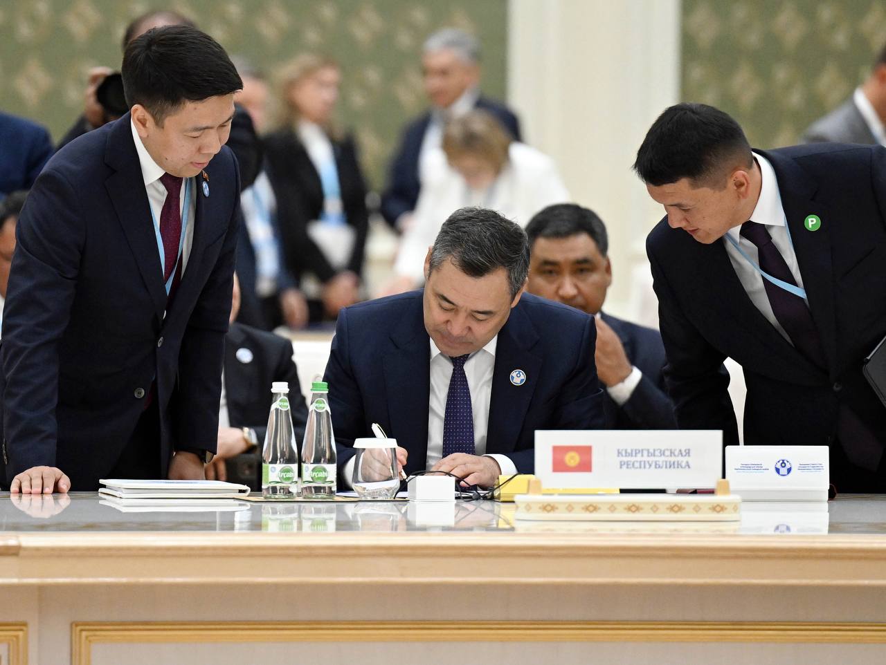 Президент Садыр Жапаровдун Түркмөнстанга болгон иш сапары аяктады